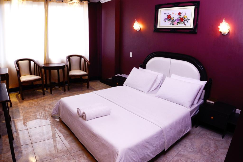 Jaimee'S Hotel, Resort And Restaurant Maasin  Quarto foto